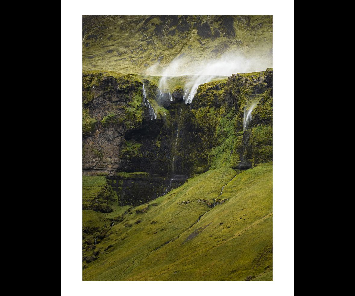 alternate view with border